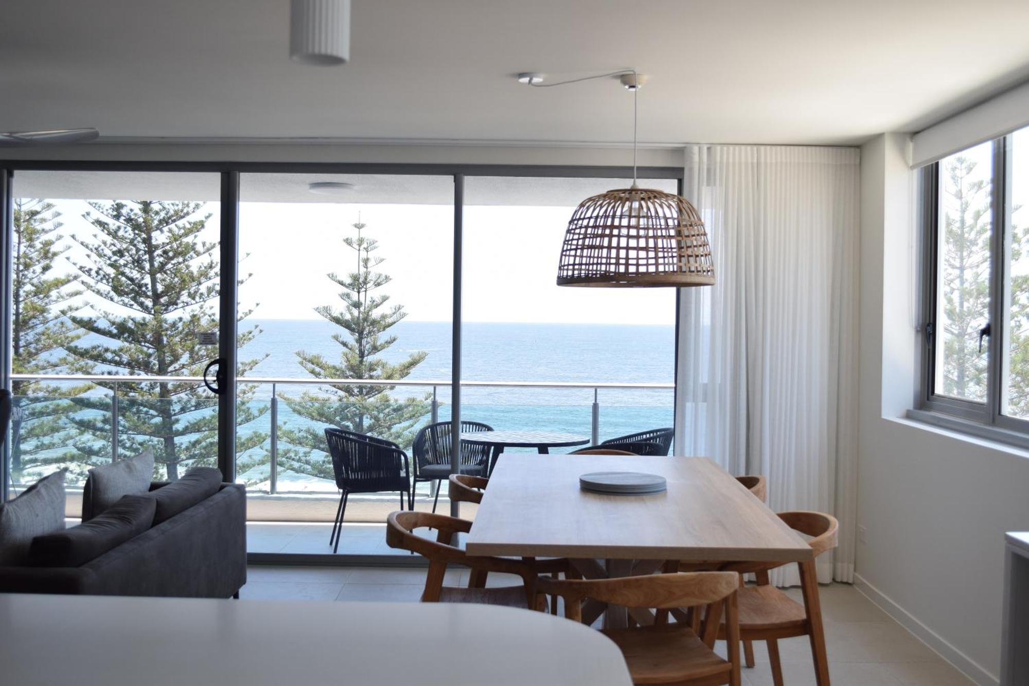 Northwind Beachfront Apartments Mooloolaba Exterior photo